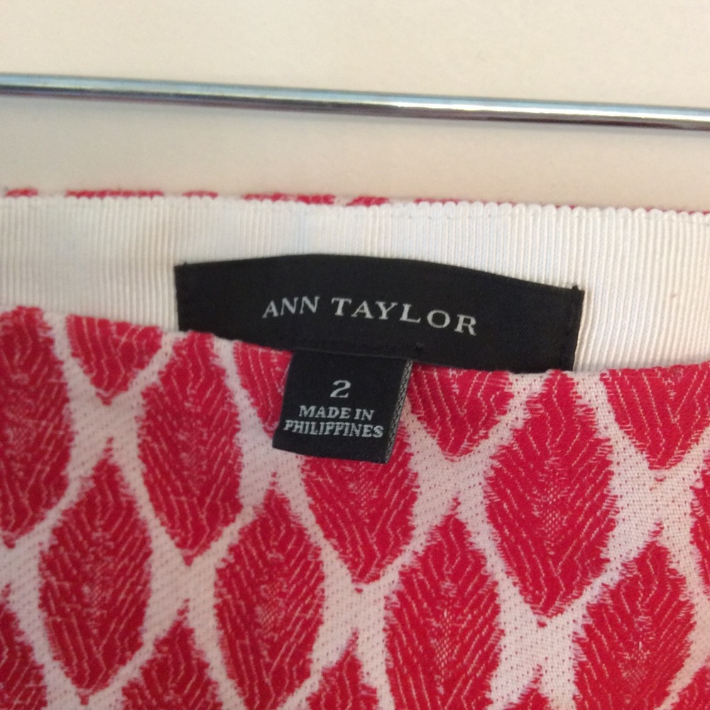 Ann Taylor skirt - Picture 3 of 7